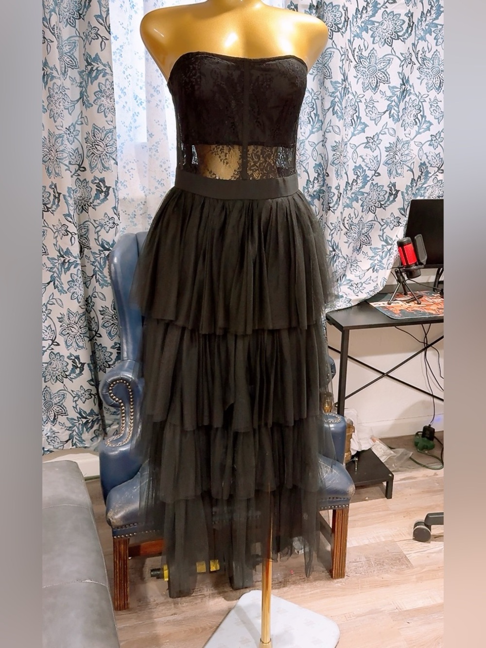 NWT Bebe TULLE CORSET MIDI DRESS Elegant Black Lace Strapless Dress